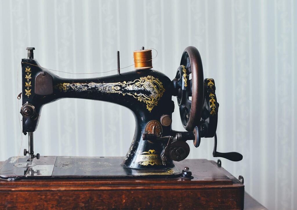 Calamariere: Tradition, Craft, and Contemporary Interpretation