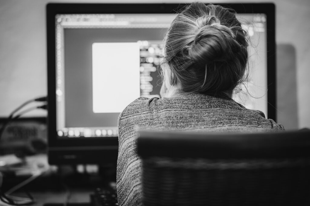 Laptop Monitor Blurry: Causes, Solutions, and Tips for a Clear Display